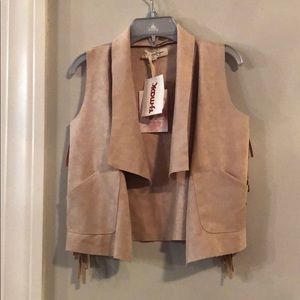 Jessica Simpson faux suede fringe vest